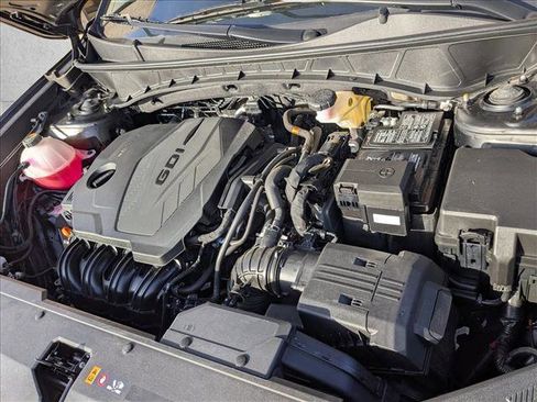 Used 2025 Hyundai Tucson SE image 21