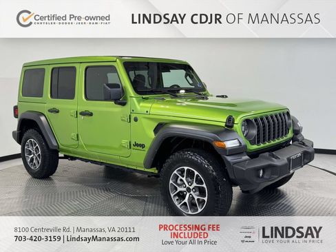 Used 2025 Jeep Wrangler Unlimited Sport AWD/4WD image 1