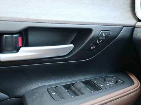 New 2026 Toyota Grand Highlander AWD image 30
