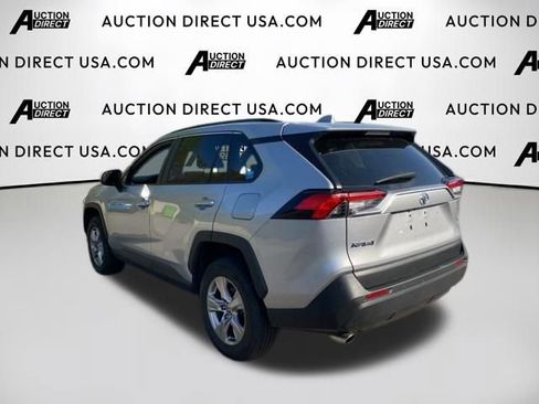 Used 2023 Toyota RAV4 XLE w/ Convenience Package image 12