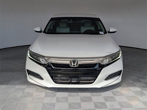 Used 2020 Honda Accord LX image 3
