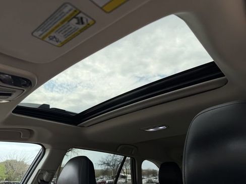 Used 2023 Subaru Outback Touring XT image 26