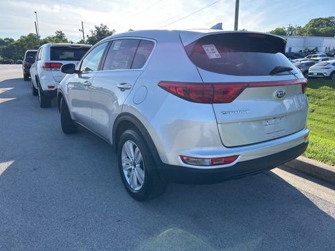 Used 2018 Kia Sportage LX AWD/4WD image 4