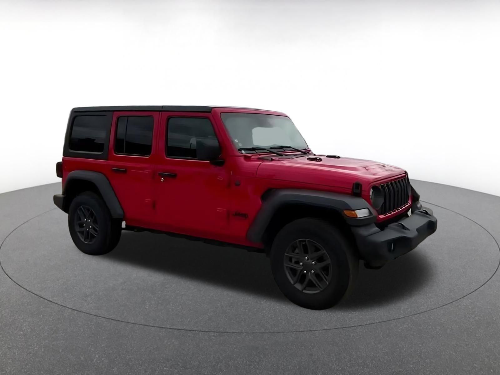 Used 2025 Jeep Wrangler Unlimited Sport AWD/4WD image 4