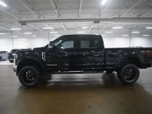 Used 2018 Ford F250 XLT w/ Snow Plow Prep Package AWD/4WD image 23