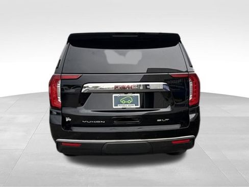 Certified 2023 GMC Yukon XL SLT AWD/4WD image 4
