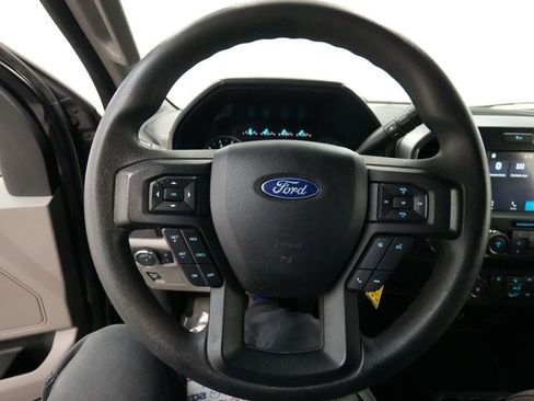 Used 2019 Ford F150 XLT image 38