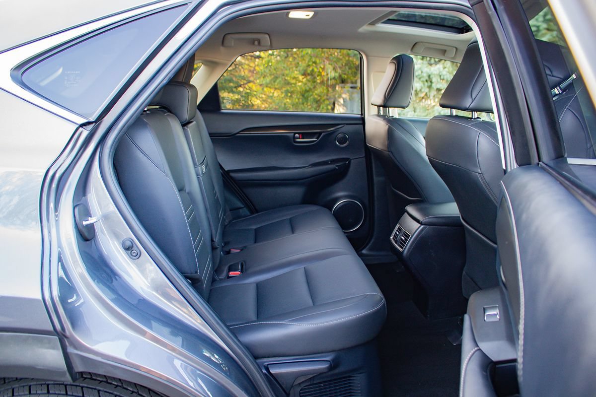 Used 2018 Lexus NX 300 FWD w/ Premium Package image 17