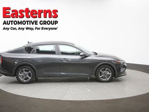 Used 2025 Kia K4 FWD image 45