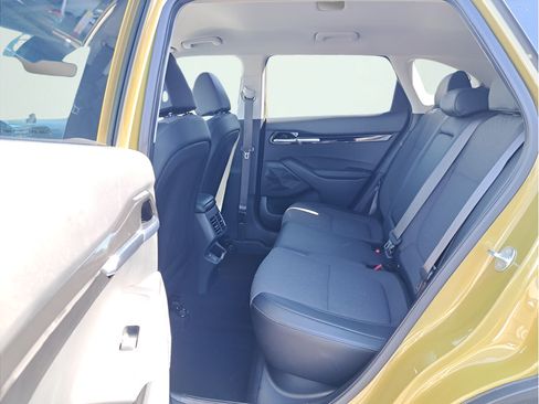 Used 2024 Kia Seltos S AWD/4WD image 8