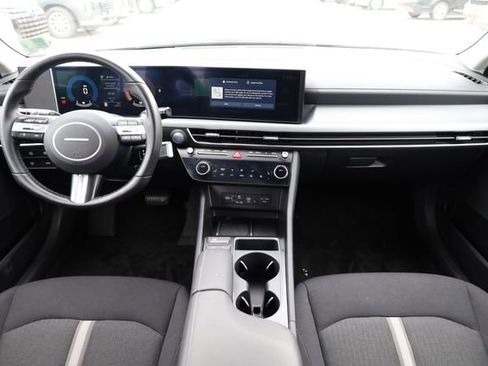 Used 2024 Hyundai Sonata SEL image 16