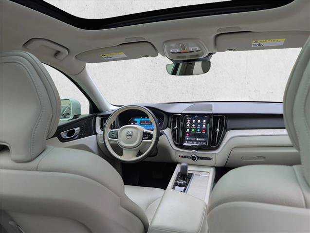 Used 2023 Volvo XC60 B5 Plus w/ Protection Package Premier FWD image 23