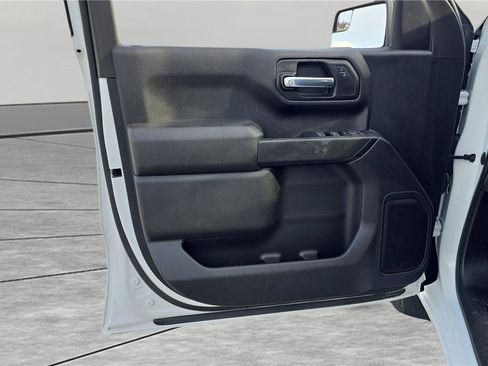 Used 2023 Chevrolet Silverado 1500 Custom image 27