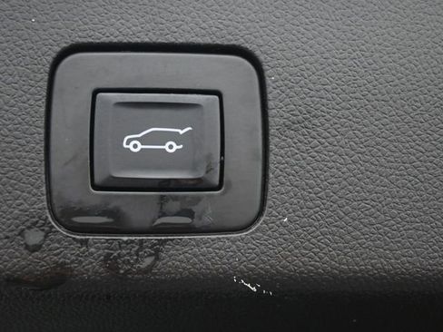 Used 2022 Buick Encore GX Essence image 29