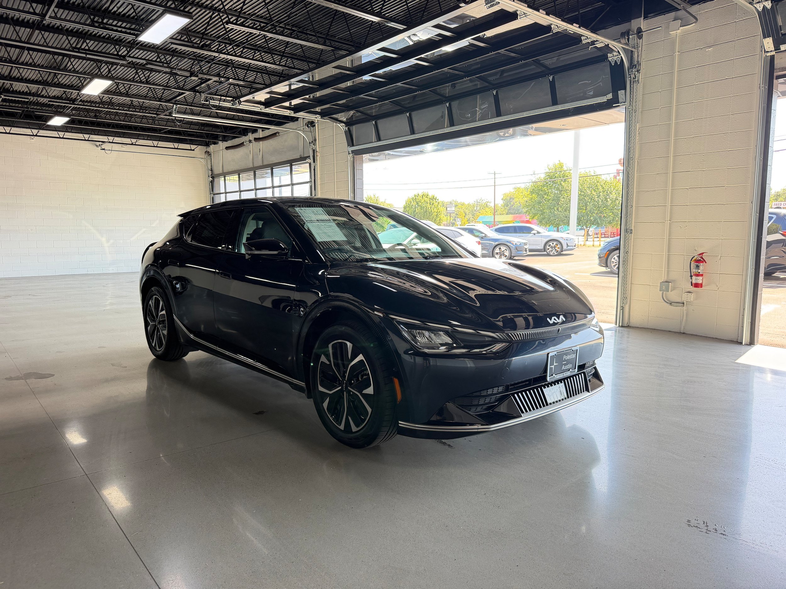 Used 2022 Kia EV6 Wind w/ Wind Technology Package AWD/4WD image 7