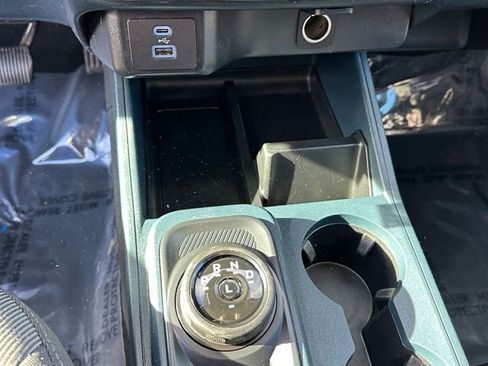 Used 2022 Ford Maverick XL w/ Equipment Group 100A Standard image 22