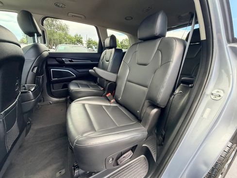 Used 2021 Kia Telluride S AWD/4WD image 21