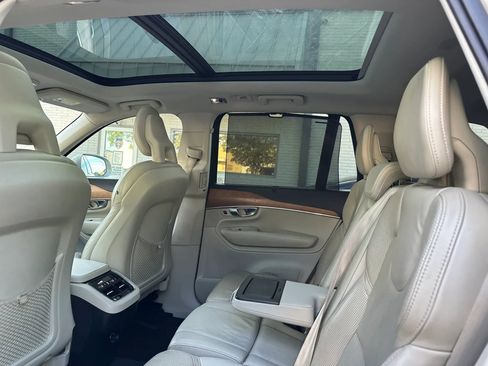 Used 2017 Volvo XC90 T6 Inscription w/ Vision Package image 20