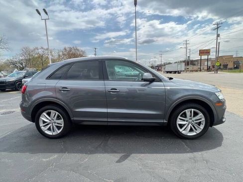 Used 2017 Audi Q3 2.0T Premium image 3
