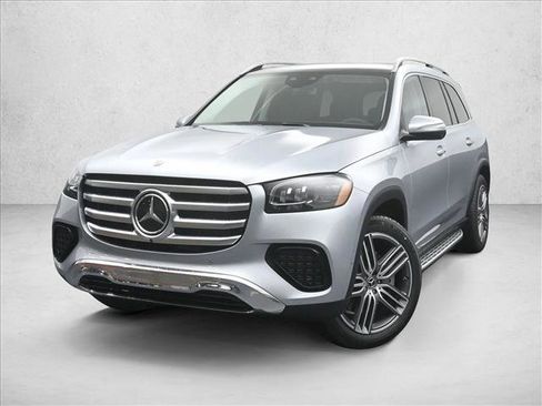 New 2026 Mercedes-Benz GLS 450 4MATIC image 2