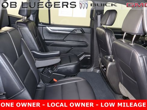 Certified 2025 GMC Acadia Elevation w/ Super Cruise Package image 18