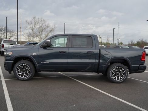 New 2026 RAM 1500 Laramie AWD/4WD image 4