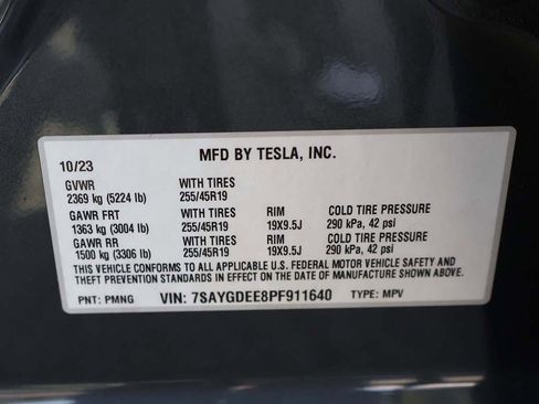 Used 2023 Tesla Model Y Long Range image 60