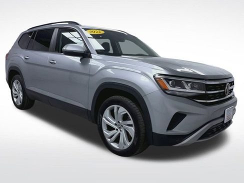 Used 2022 Volkswagen Atlas SE w/ Panoramic Sunroof Package AWD/4WD image 18