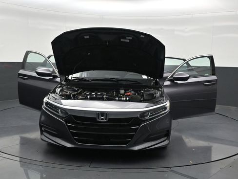 Used 2018 Honda Accord LX image 33
