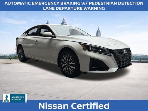 Used 2023 Nissan Altima 2.5 SV AWD/4WD image 7