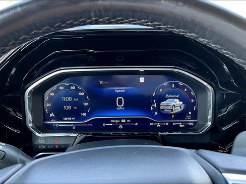 Used 2022 Chevrolet Silverado 1500 RST RWD image 11