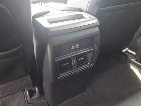 Used 2023 Nissan Murano SV w/ SV Midnight Edition Package AWD/4WD image 9