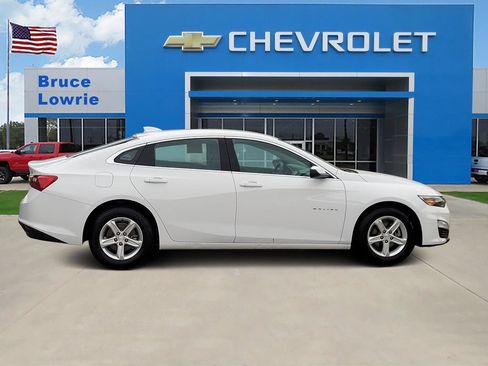 Used 2023 Chevrolet Malibu LT w/ Driver Confidence Package FWD image 6