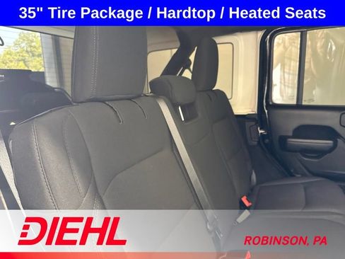 Used 2023 Jeep Wrangler Unlimited Sport AWD/4WD image 10