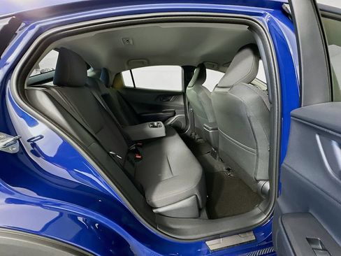 Used 2026 Toyota Prius Plug-In Hybrid FWD image 25