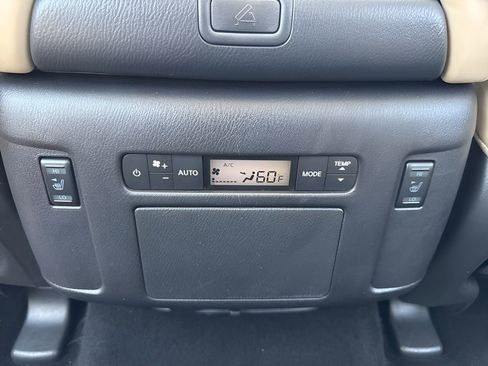 Used 2024 Nissan Armada Platinum w/ Captain's Chairs Package image 14