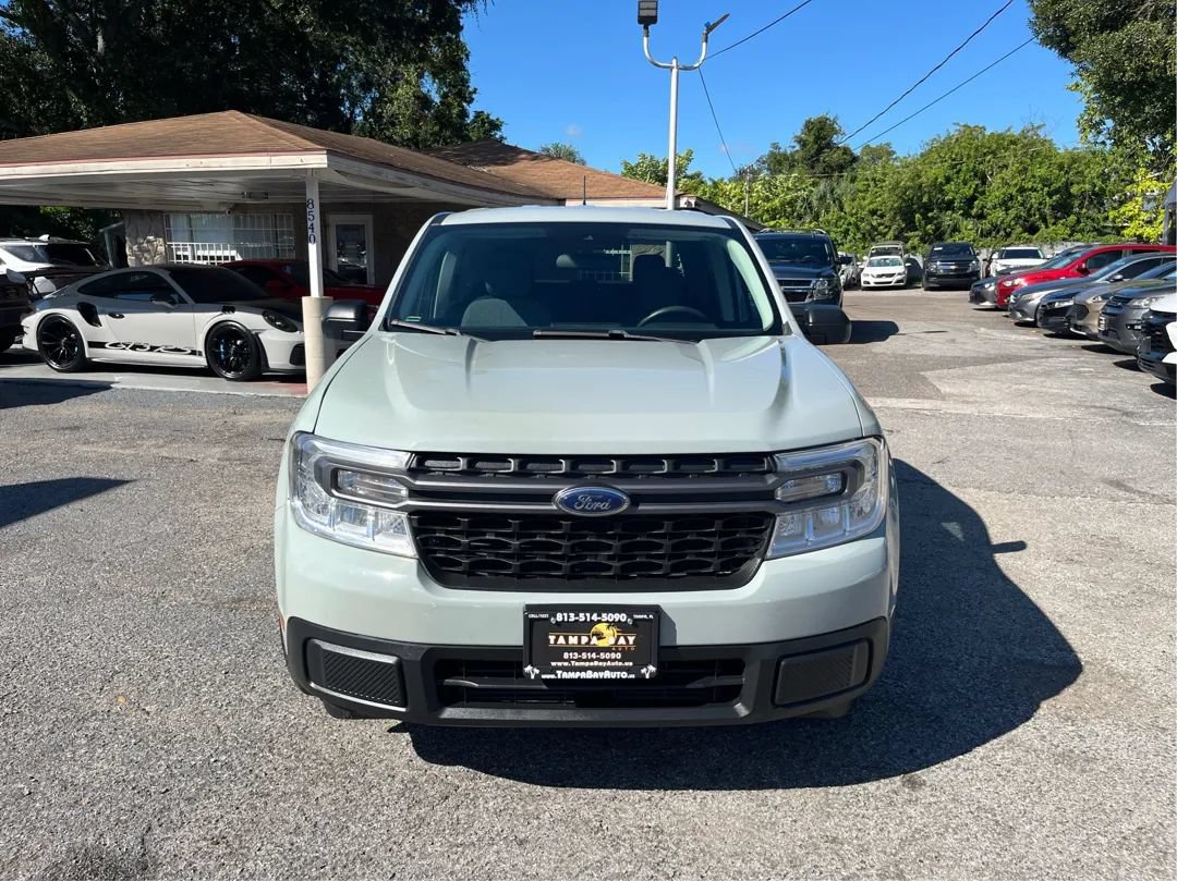 Used 2022 Ford Maverick XLT FWD image 2