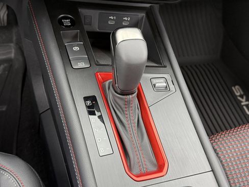 New 2026 Nissan Kicks SR w/ Cold Weather Package image 31