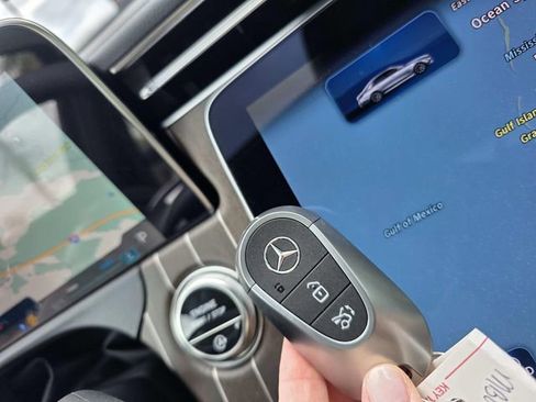 New 2026 Mercedes-Benz E 350 4MATIC Sedan image 14