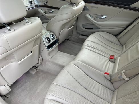 Used 2014 Mercedes-Benz S 550 Sedan image 12