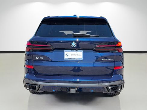 New 2026 BMW X5 xDrive50e w/ Executive Package image 4