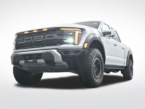 Certified 2025 Ford F150 Raptor AWD/4WD image 32