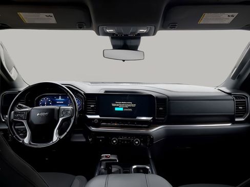 Used 2024 Chevrolet Silverado 1500 LT Trail Boss w/ Protection Package image 23