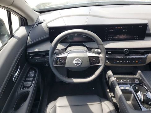 New 2025 Nissan Murano SV image 22