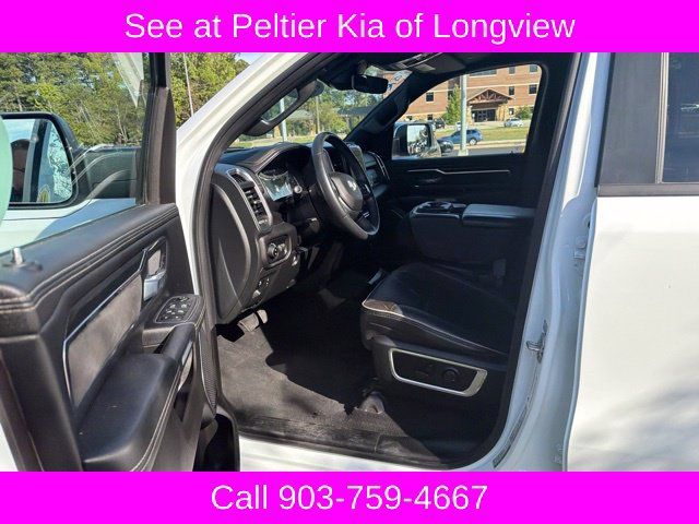 Used 2024 RAM 1500 Laramie AWD/4WD image 11