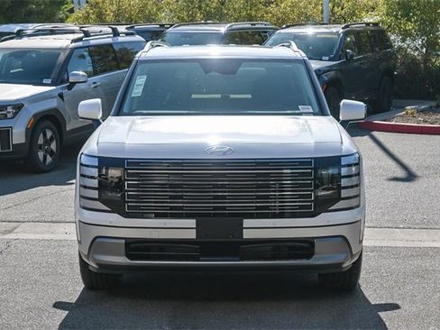 New 2026 Hyundai Palisade Limited image 2