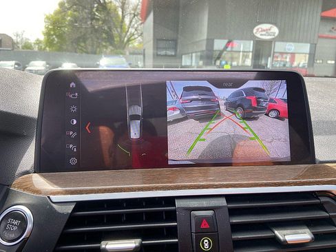 Used 2018 BMW X3 xDrive30i w/ Premium Package image 17