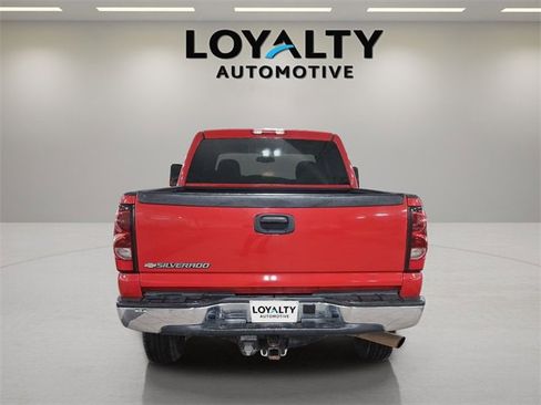 Used 2006 Chevrolet Silverado 2500 LT image 4