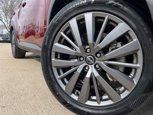 Certified 2023 Nissan Pathfinder SL w/ SL Premium Package image 8