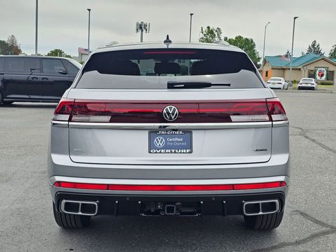 Certified 2024 Volkswagen Atlas Cross Sport SEL R-Line AWD/4WD image 5